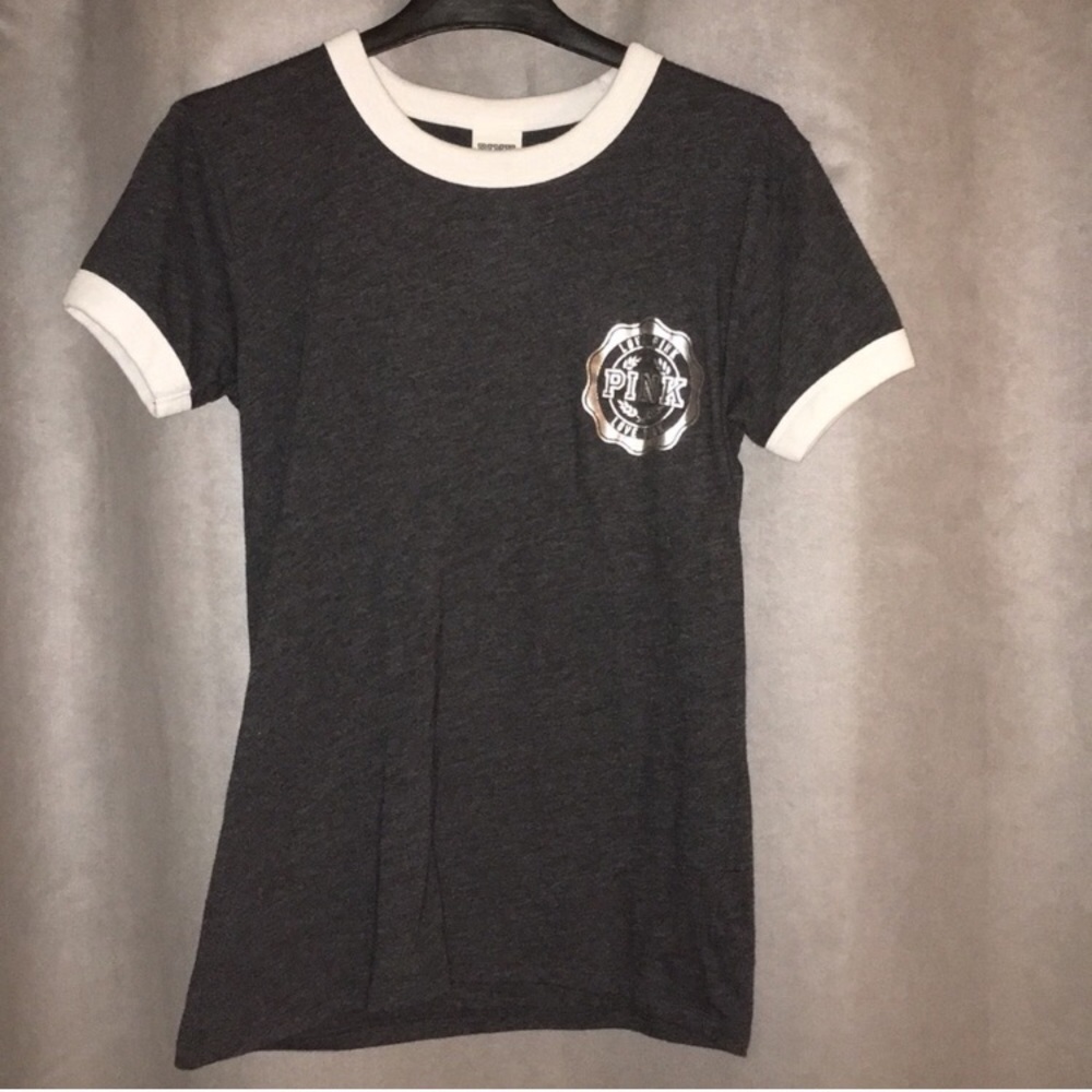 Vs pink tee